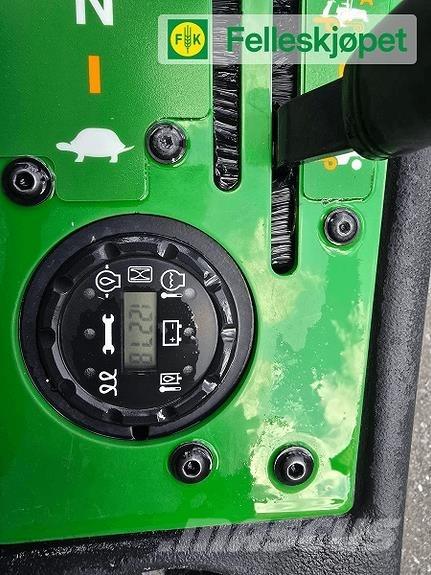 John Deere 1580 Entretien du sol - Autres