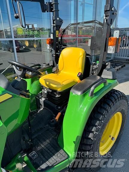 John Deere 3038E Tracteur