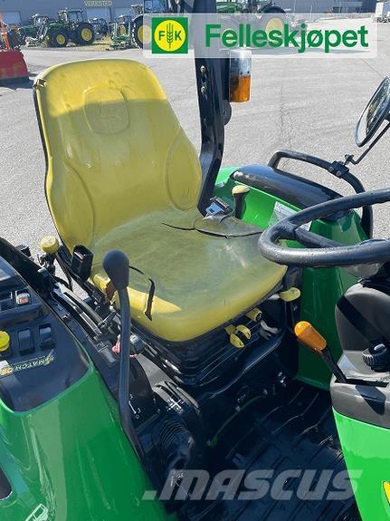 John Deere 4410 Tracteur