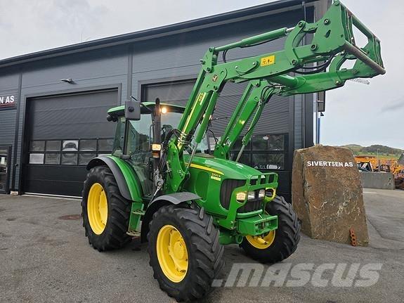 John Deere 5100R Tracteur