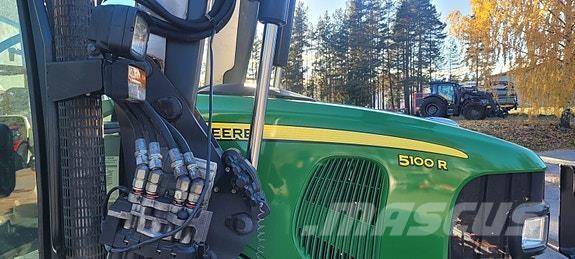 John Deere 5100R Tracteur