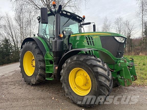 John Deere 6215R Tracteur