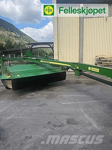 John Deere 630 Autres matériels de fenaison