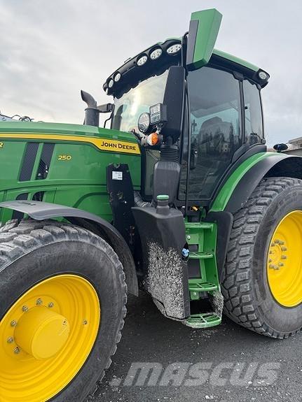 John Deere 6R 250 Tracteur