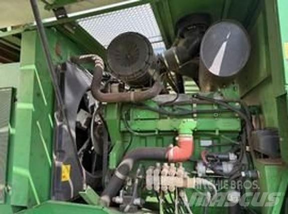 John Deere 7300 Autres matériels de fenaison