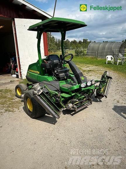 John Deere 7500A Entretien du sol - Autres