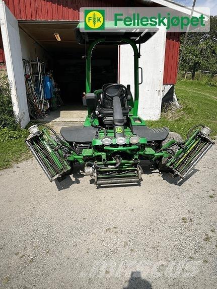John Deere 7500A Entretien du sol - Autres
