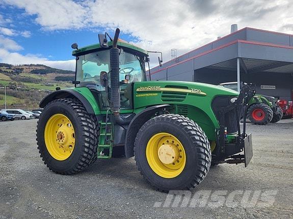 John Deere 7720 Tracteur
