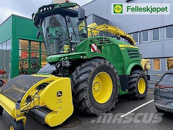 John Deere 8400 Andaineur