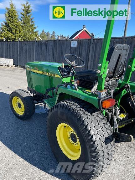 John Deere 955 Tracteur