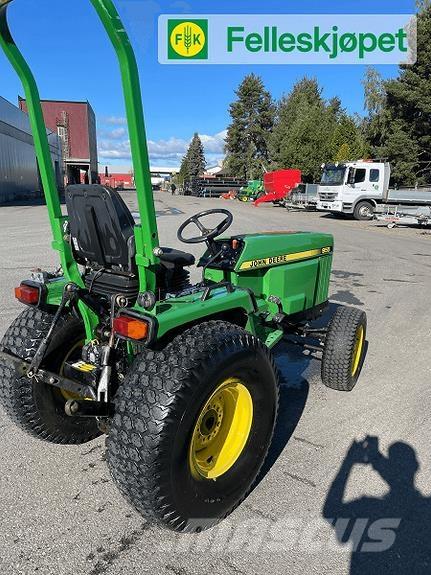 John Deere 955 Tracteur