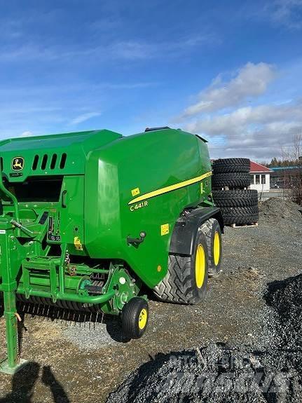 John Deere c441r Presse à balle ronde
