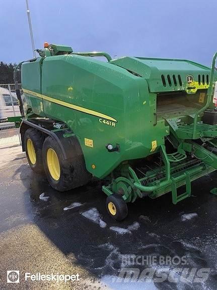 John Deere C441R Presse à balle ronde