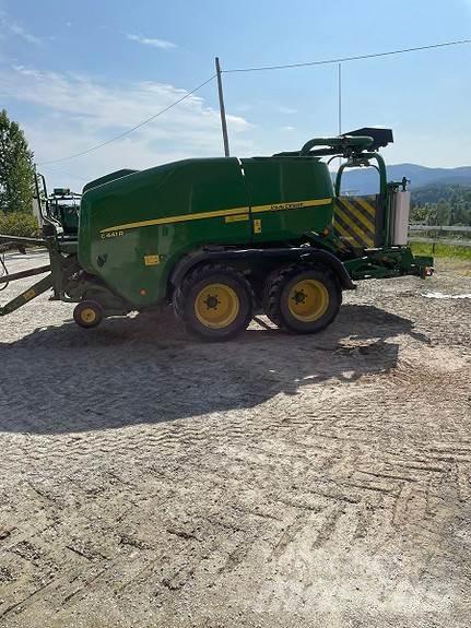 John Deere C441R Autres matériels de fenaison