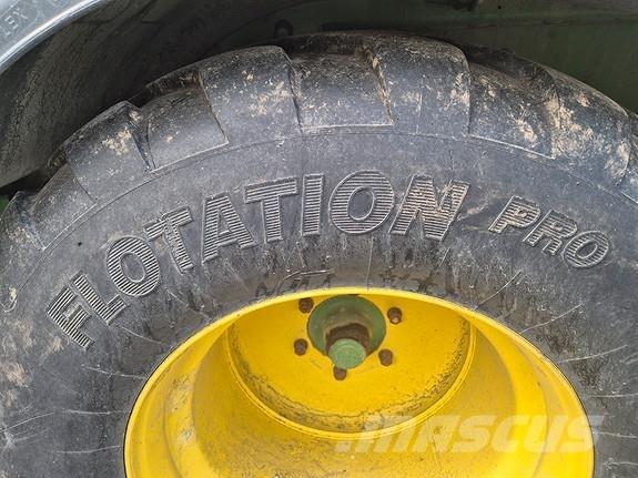 John Deere C441R Presse à balle ronde