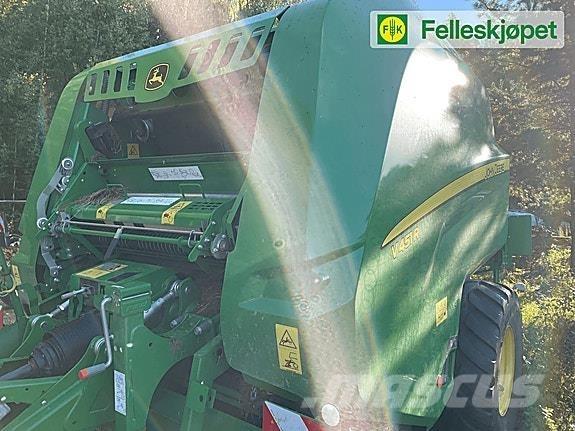 John Deere V451r Presse à balle ronde
