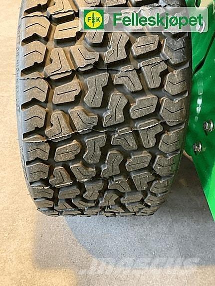 John Deere Z950R Entretien du sol - Autres