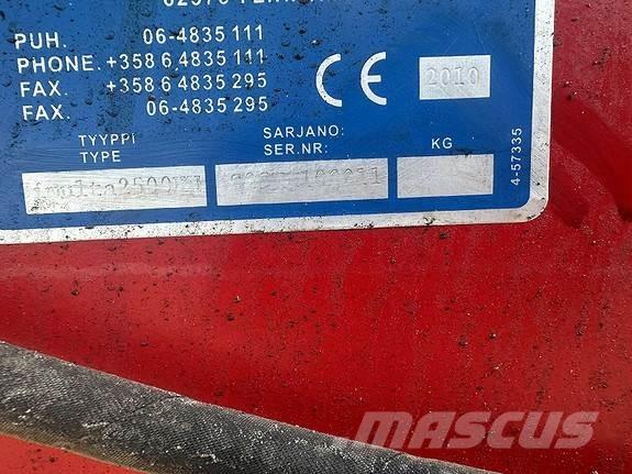 Junkkari KH 2500 Epandeur de fumier