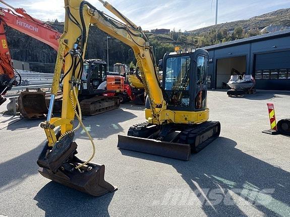 Komatsu PC50 MR-2 Mini pelle < 7t