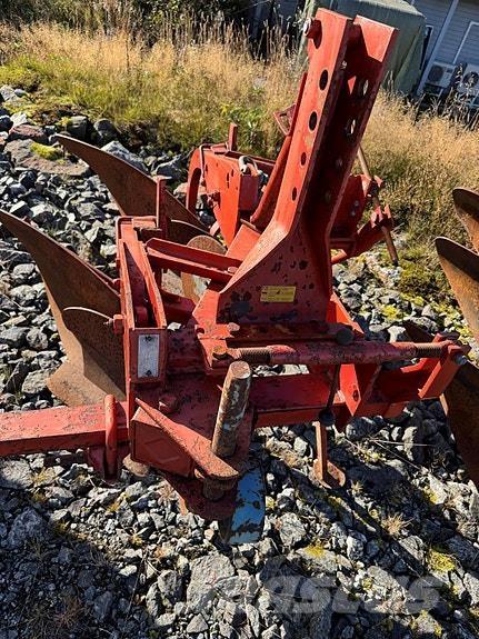 Kverneland 14 Charrue non réversible