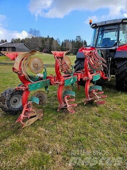 Kverneland 150S Charrue réversible