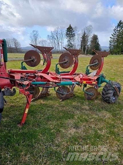 Kverneland 150S Charrue réversible