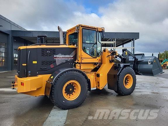 Ljungby  Chargeuse sur pneus