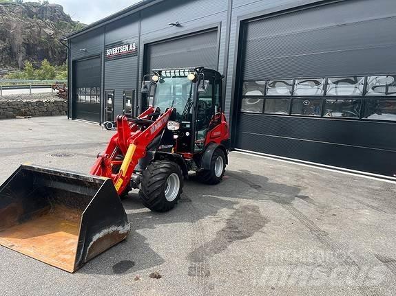 Manitou MLA5-50H Chargeuse sur pneus