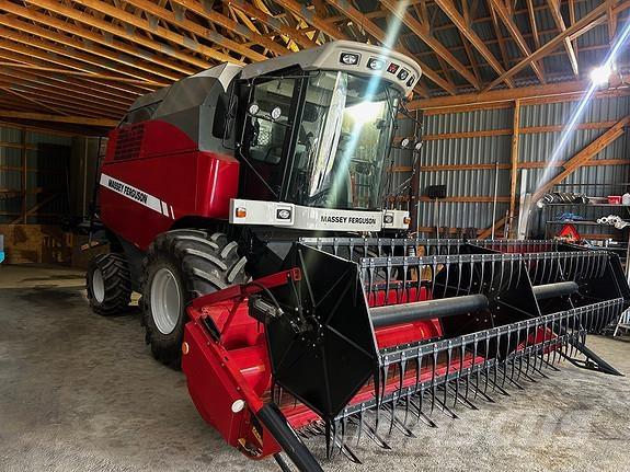 Massey Ferguson C6 Moissonneuse batteuse