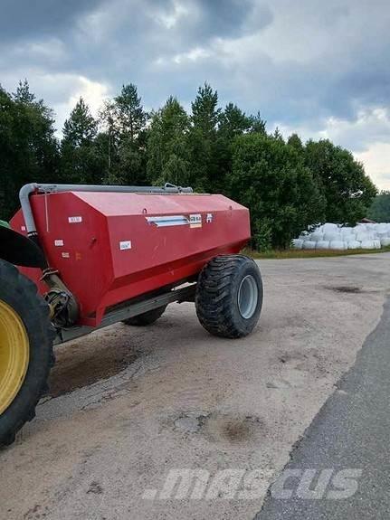 Moi GB-8 Semoir à engrais