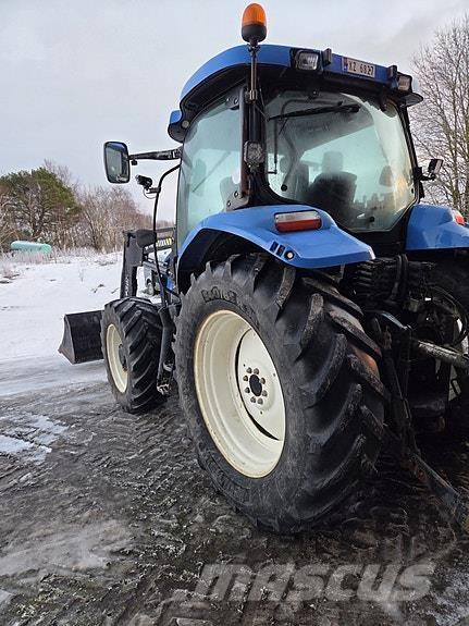 New Holland T6020 Tracteur