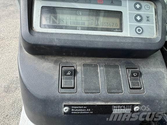 Nissan FD25 45434 Chariots diesel