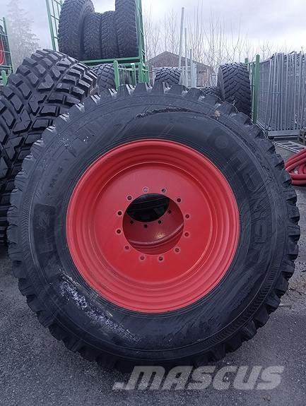 Nokian  Pneus, roues et jantes