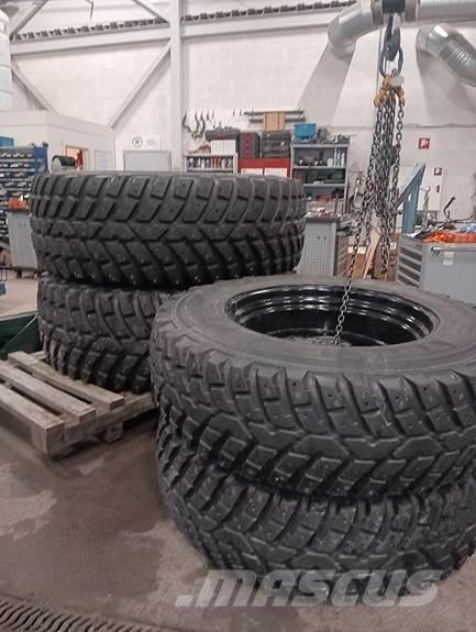 Nokian  Pneus, roues et jantes