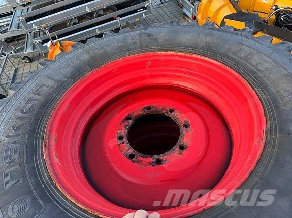 Nokian TRI 2 Autres équipements pour route et neige