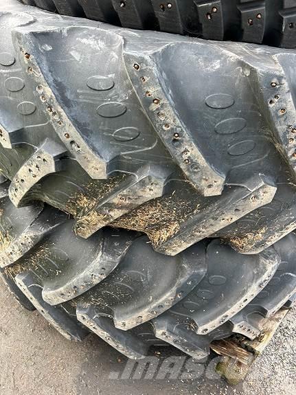 Nokian Tri2 Pneus, roues et jantes