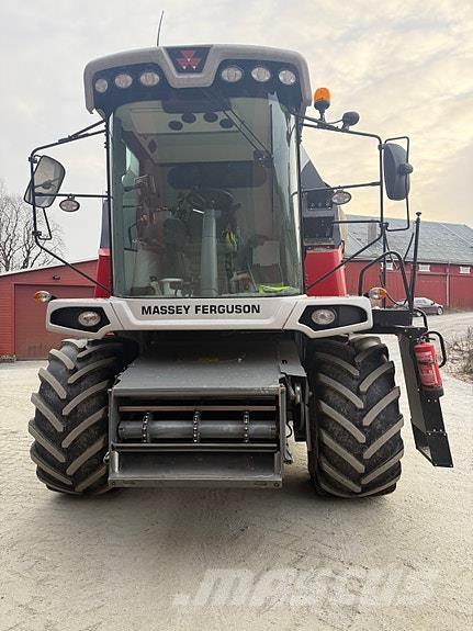 Sampo-Rosenlew C6 Moissonneuse batteuse