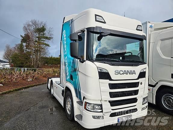 Scania R560 A6x2NB Tracteur routier