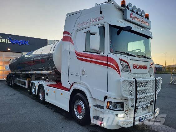 Scania S650A6X2NB Tracteur routier