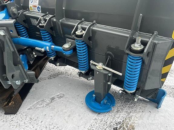 Snowek N360 Chasse neige