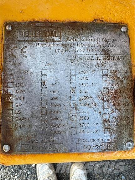 Tellefsdal V-90 Chasse neige