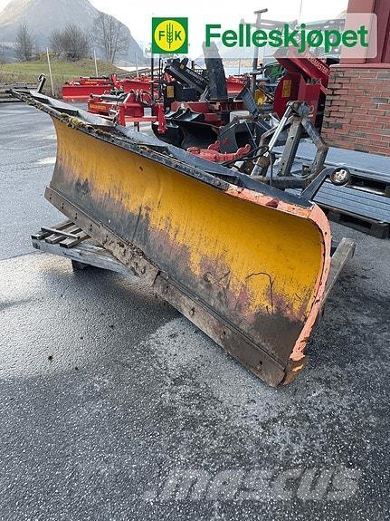  Tellesfdal 330 Chasse neige