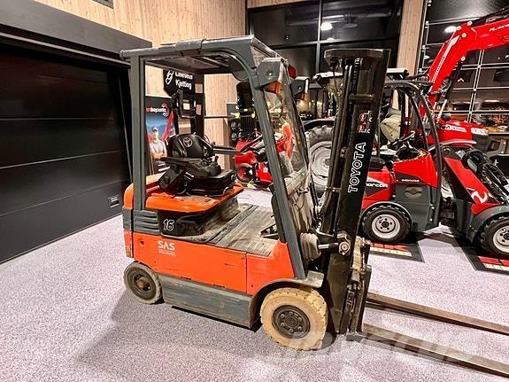 Toyota 7FBMF16 Chariots diesel