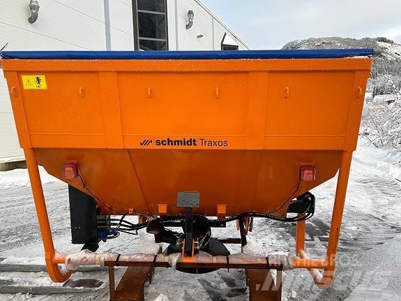  Traxos S15 VEP-490 Sableuse et saleuse