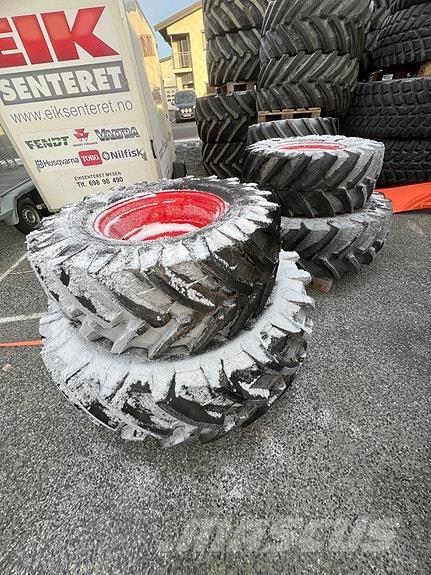 Trelleborg TM800 Pneus, roues et jantes