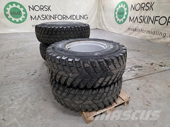  TRI 2 Vinterdekk Tracteur