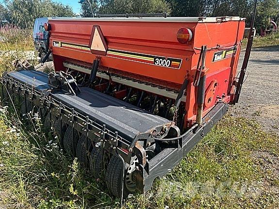 Tume HKL 3000 Semoir à engrais
