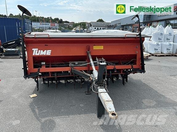 Tume HKL 3000 JC Semoir à engrais