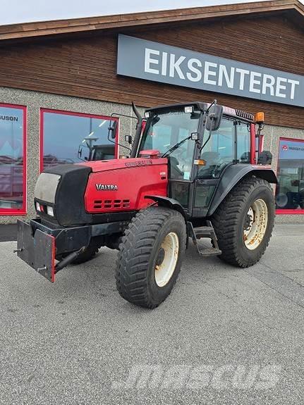 Valtra 6400 Tracteur