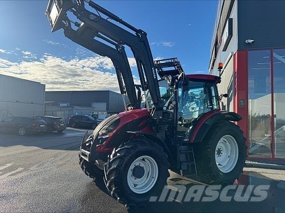 Valtra A115 H4 Tracteur